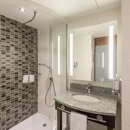 Hampton By Hilton West München