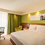 Hotel Hampton By Hilton West Monachium