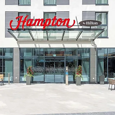 Hampton By Hilton West Hotel 3*