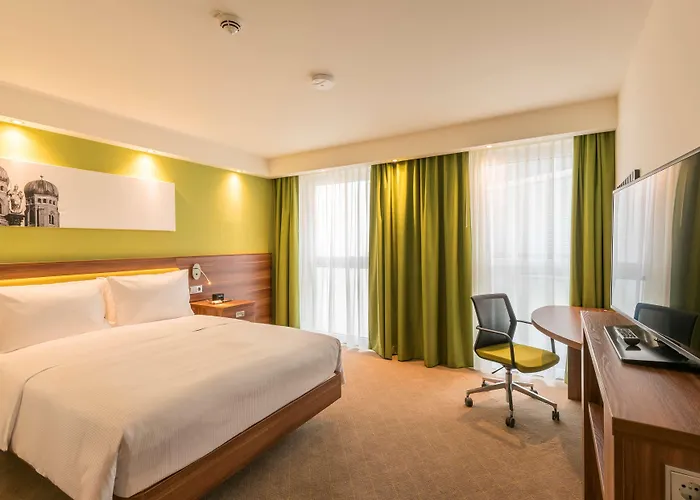 Hampton By Hilton West Hotel München