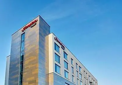 Hampton By Hilton West 3* מינכן